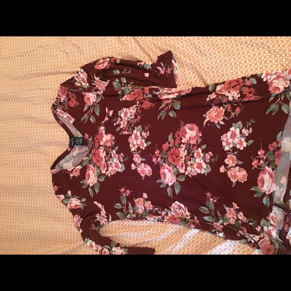 Rue 21 top
